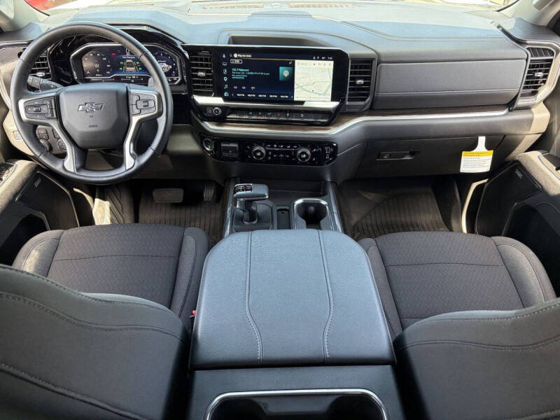 2025 Chevrolet Silverado 1500