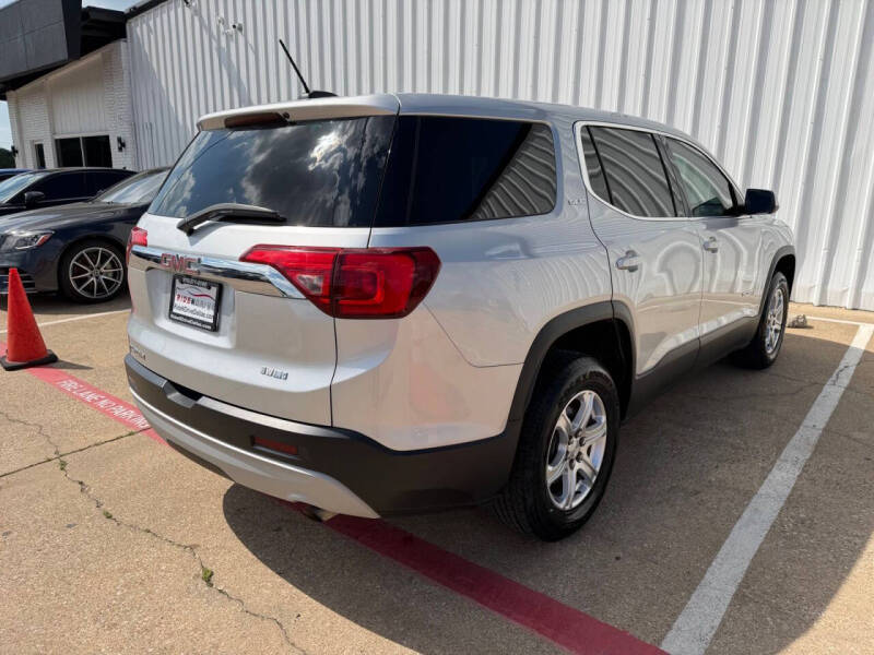 2019 GMC Acadia SLE-1