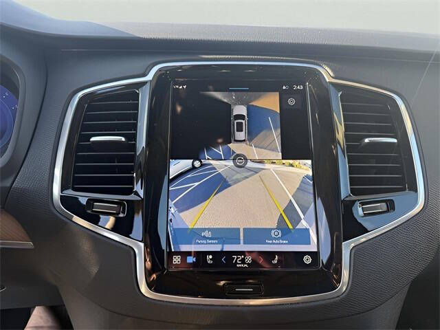 2024 Volvo XC90 B5 Plus Bright Theme