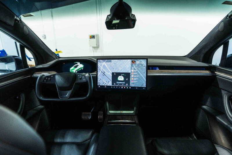 2023 Tesla Model X Standard Range