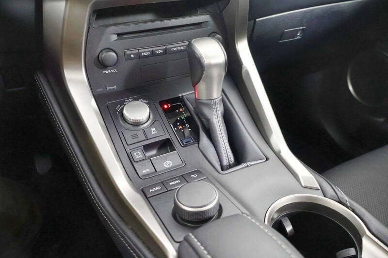 2016 Lexus NX 200t