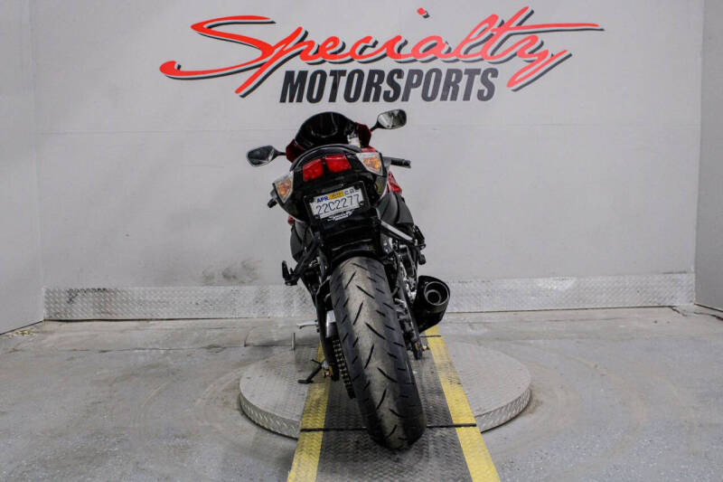 2014 Suzuki GSX-R750