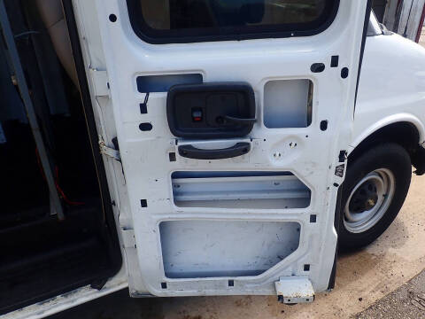 2000 Chevrolet Express G3500