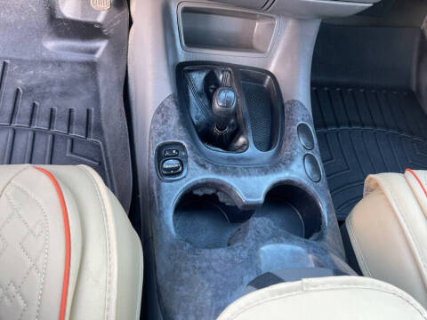2004 Toyota Sequoia SR5