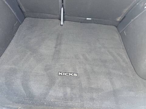 2021 Nissan Kicks S