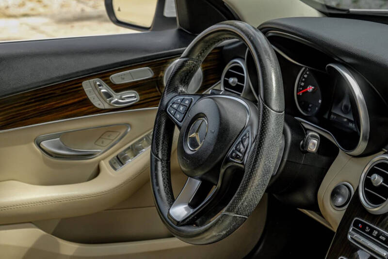 2018 Mercedes-Benz C-Class C 300