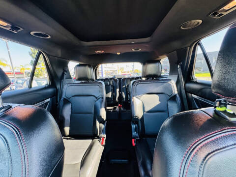 2017 Ford Explorer Sport