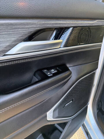 2023 Jeep Wagoneer L Series II