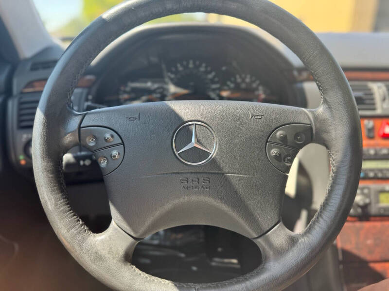 2000 Mercedes-Benz E-Class E 320