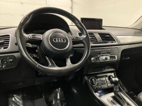 2016 Audi Q3 2.0T quattro Premium Plus