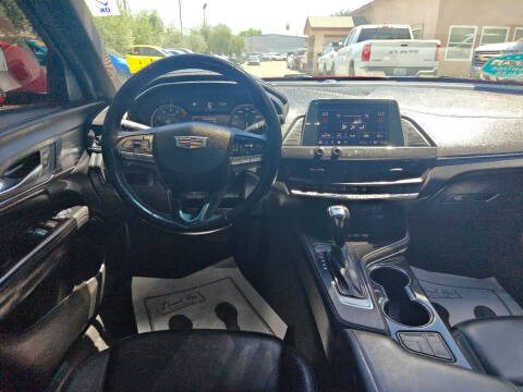 2023 Cadillac CT4 Luxury
