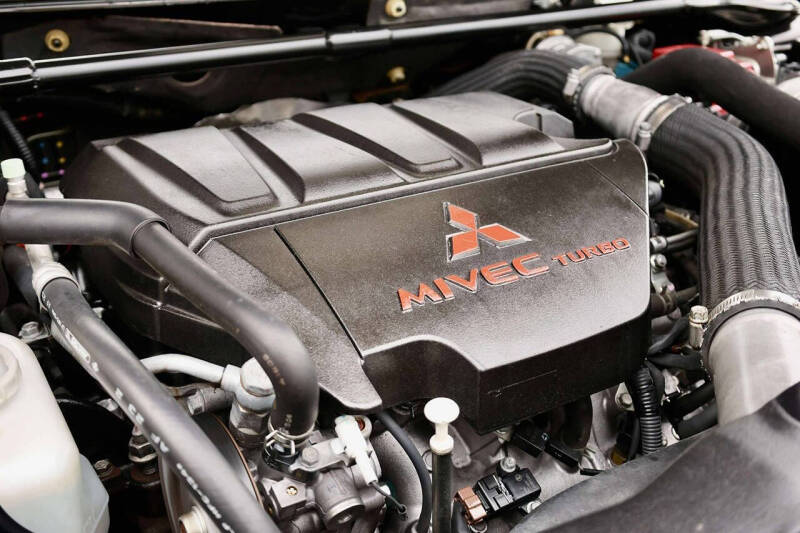 2011 Mitsubishi Lancer Evolution MR