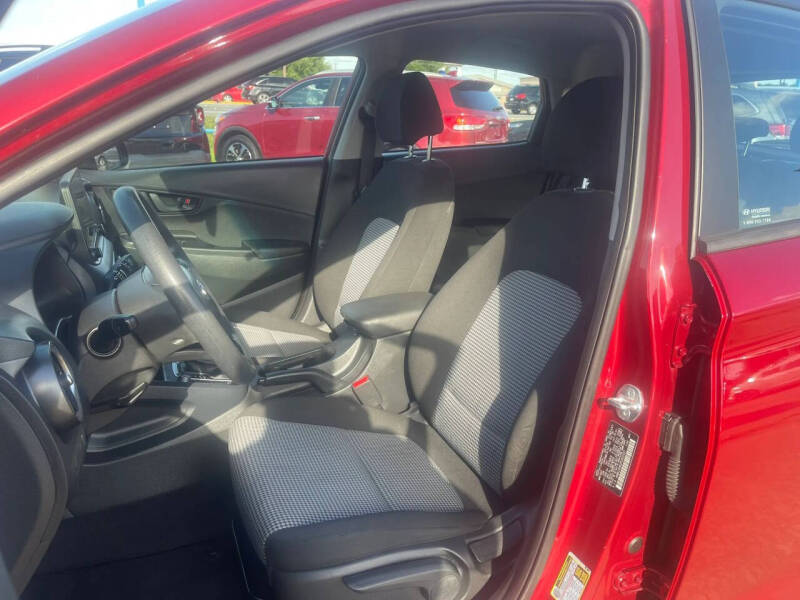 2023 Hyundai Kona SE