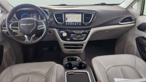 2018 Chrysler Pacifica Touring L Plus