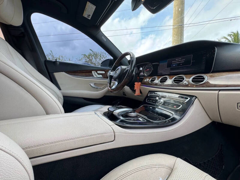 2017 Mercedes-Benz E-Class E 300