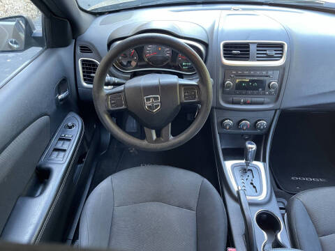 2012 Dodge Avenger SE