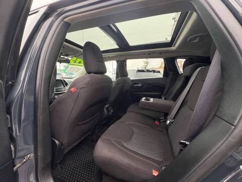 2017 Jeep Cherokee Latitude