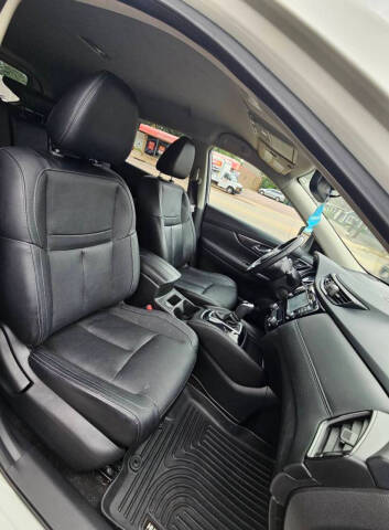 2017 Nissan Rogue SL