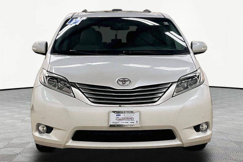 2017 Toyota Sienna