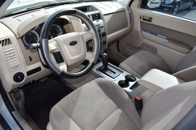 2009 Ford Escape XLT