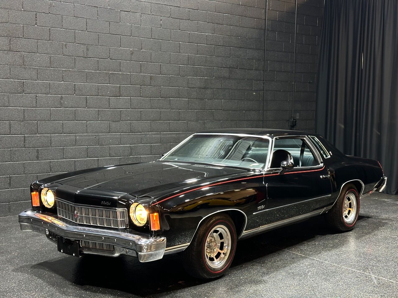 1975 Chevrolet Monte Carlo 3