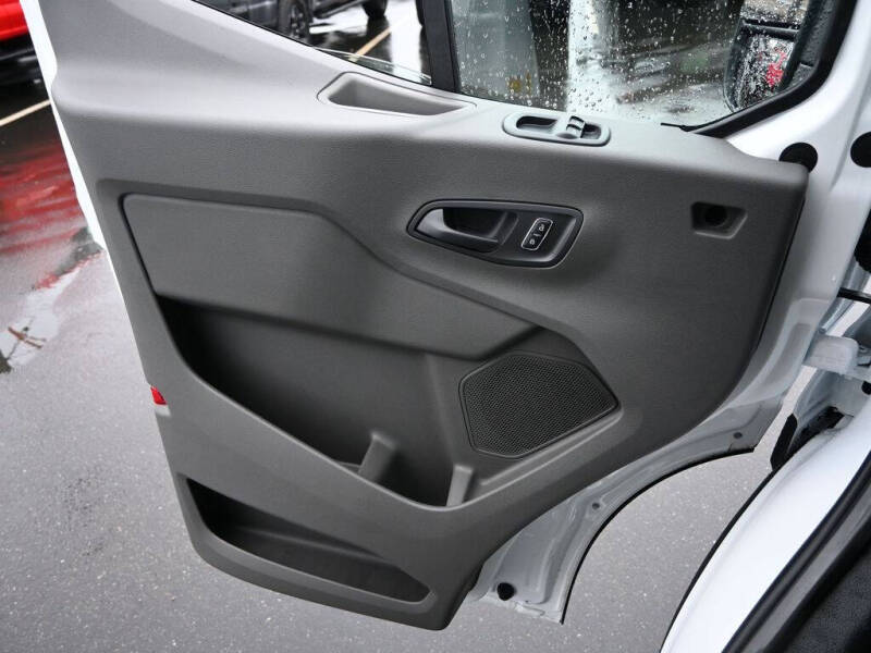 2026 Ford Transit 250