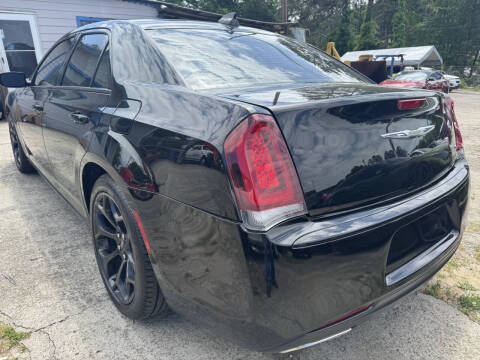 2019 Chrysler 300 S