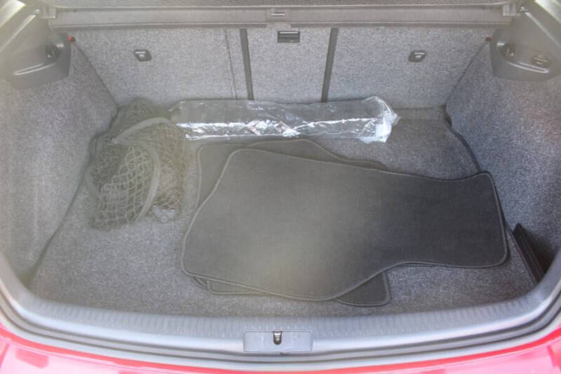 2011 Volkswagen Golf 2.5L PZEV