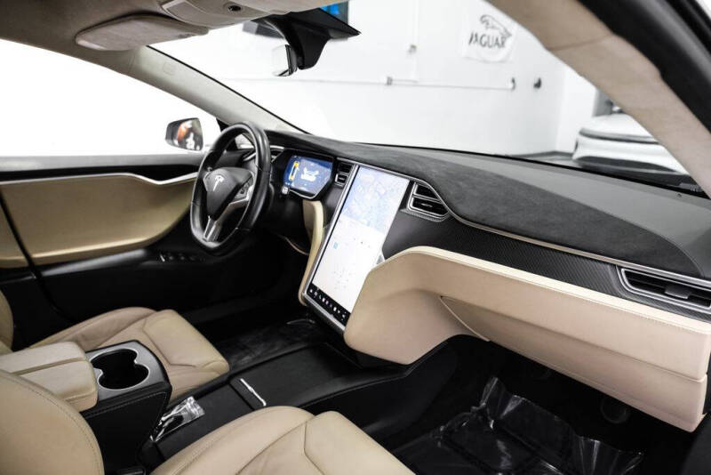 2017 Tesla Model S 90D