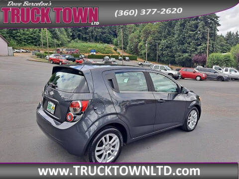 2016 Chevrolet Sonic LT Auto