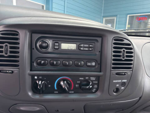 1999 Ford F-150 XL