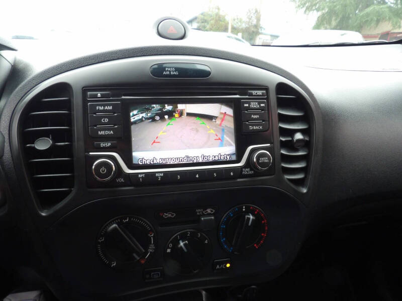 2016 Nissan JUKE S