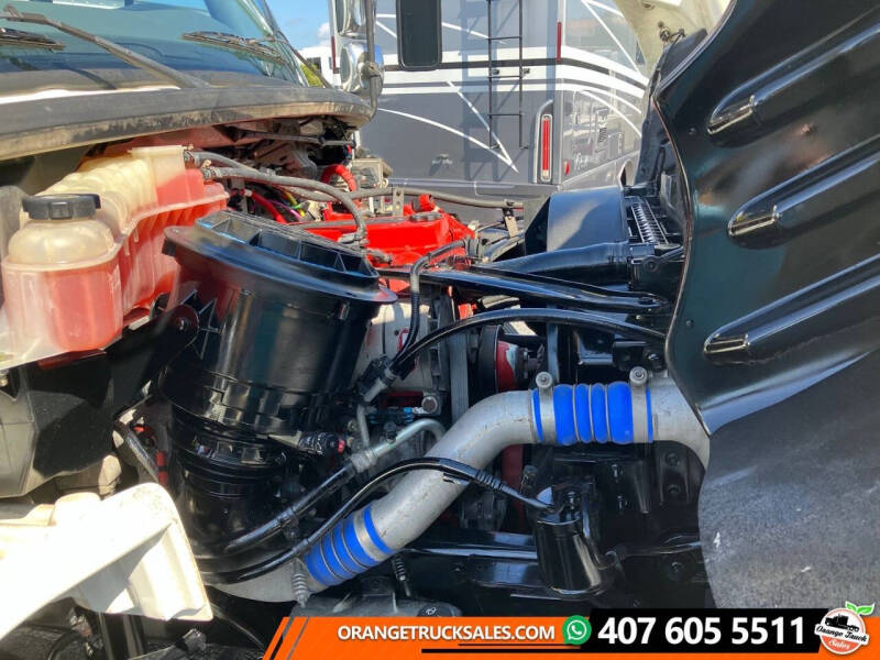 2016 Freightliner M2 106