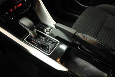 2024 Mitsubishi Eclipse Cross LE