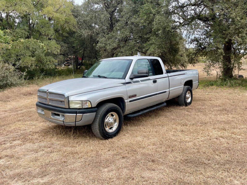 2002 Dodge Ram 2500 Pickup's photo