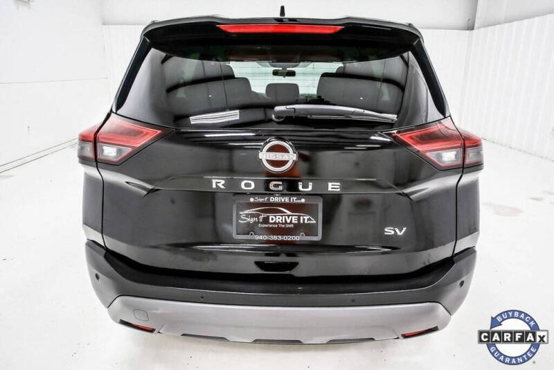 2023 Nissan Rogue SV