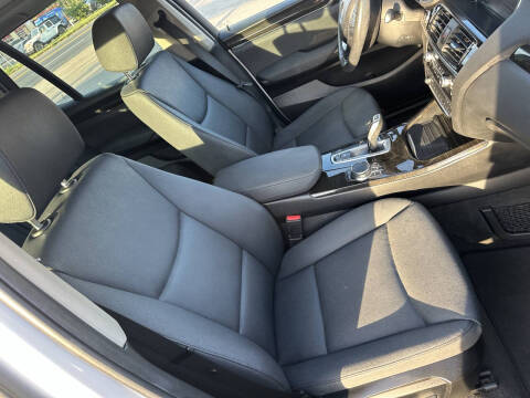 2017 BMW X3 sDrive28i