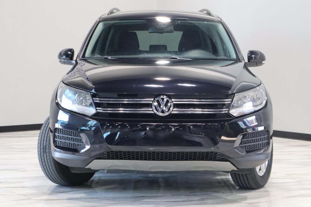 2016 Volkswagen Tiguan for sale at IMD MOTORS, INC in Dallas, TX