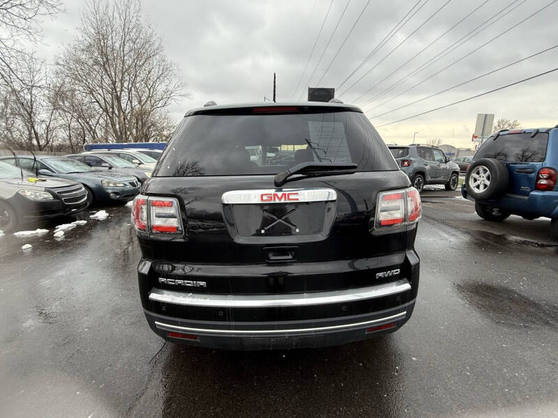 2016 GMC Acadia SLE-2