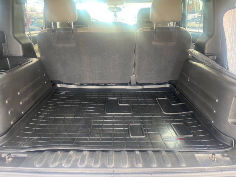 2005 HUMMER H2 Lux Series