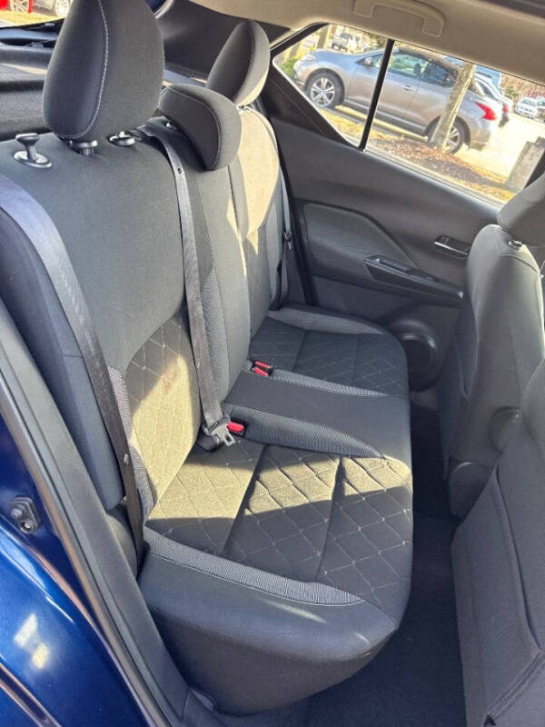 2019 Nissan Kicks SV