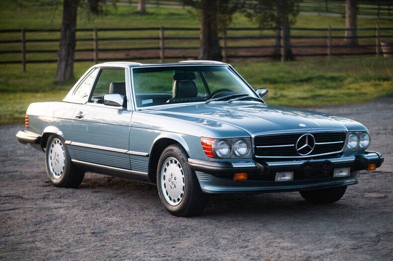 1986 Mercedes-Benz 560-Class 560 SL