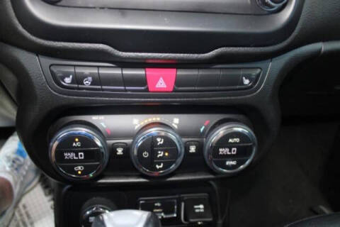 2016 Jeep Renegade Trailhawk