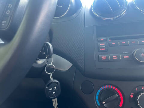 2009 Pontiac G3