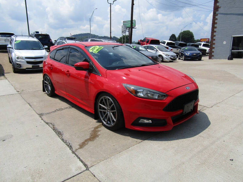 2017 Ford Focus ST