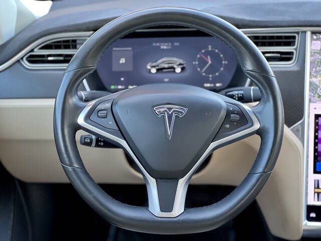2017 Tesla Model S 90D
