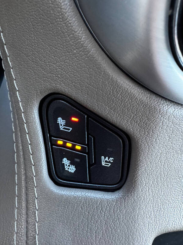 2016 GMC Yukon XL SLT