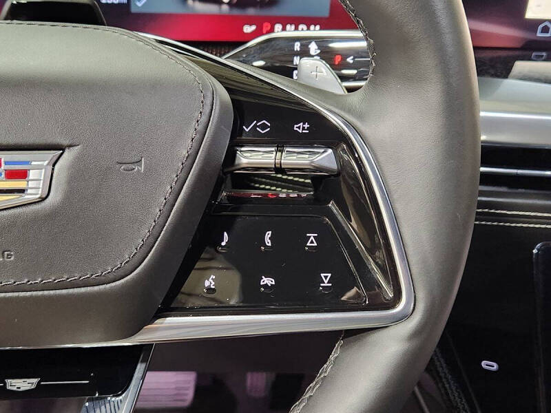 2025 Cadillac Escalade-V