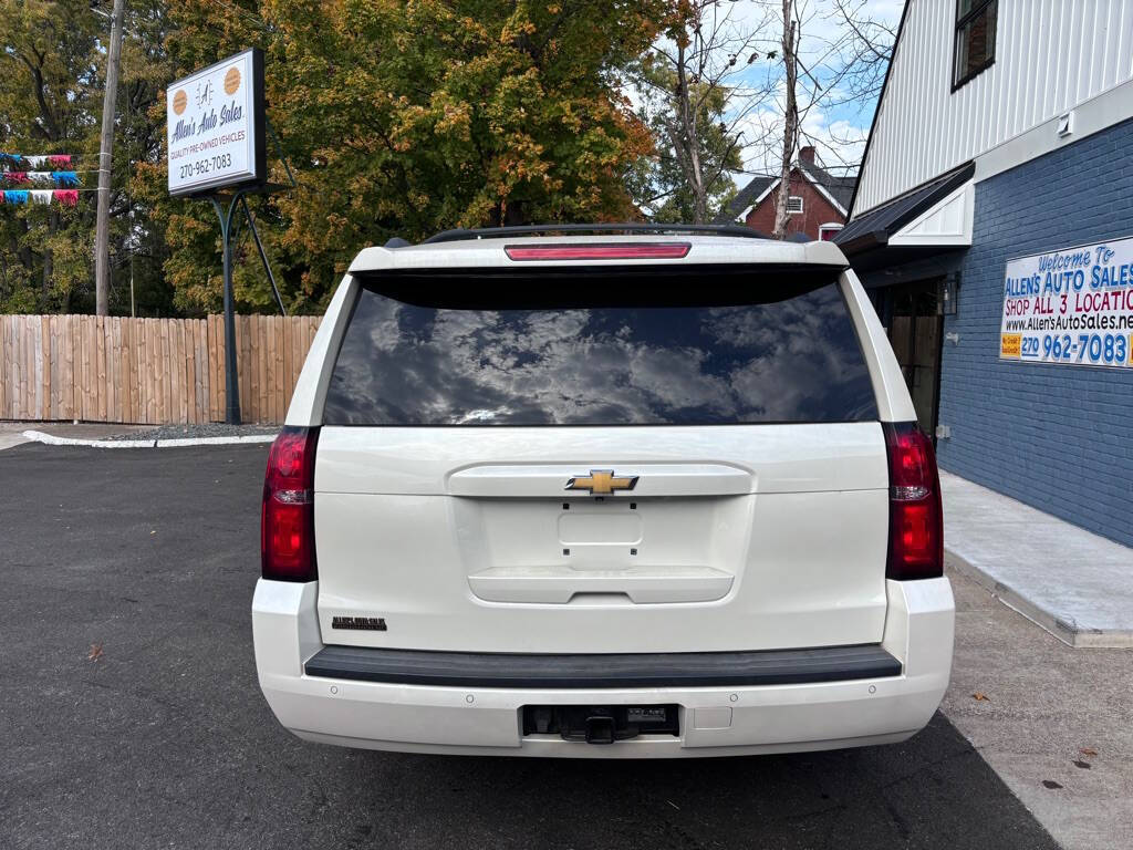 2015 Chevrolet Suburban for sale at Michael Johnson @ Allens Auto Sales Hopkinsville in Hopkinsville, KY