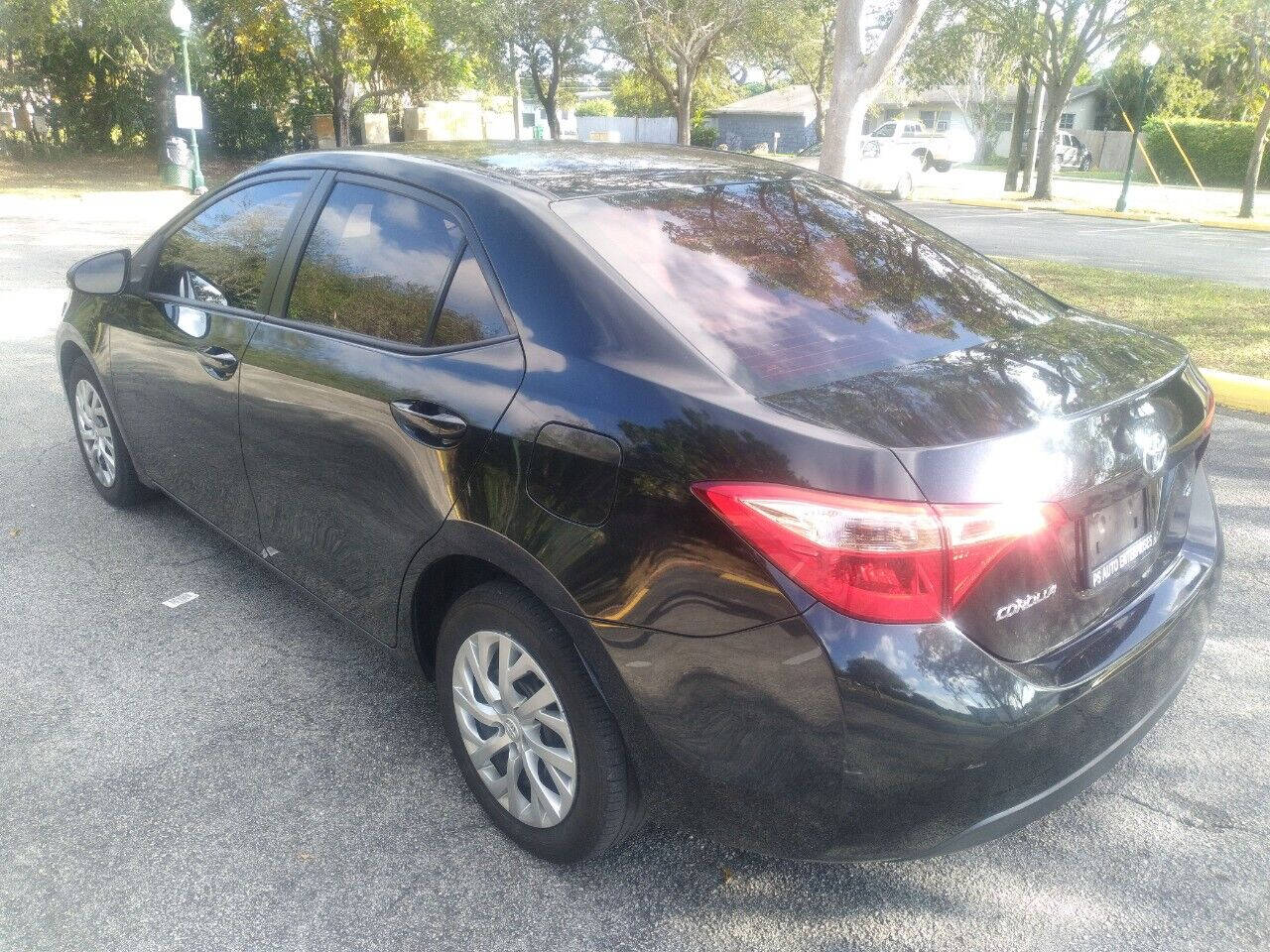 2018 Toyota Corolla  - $15,999